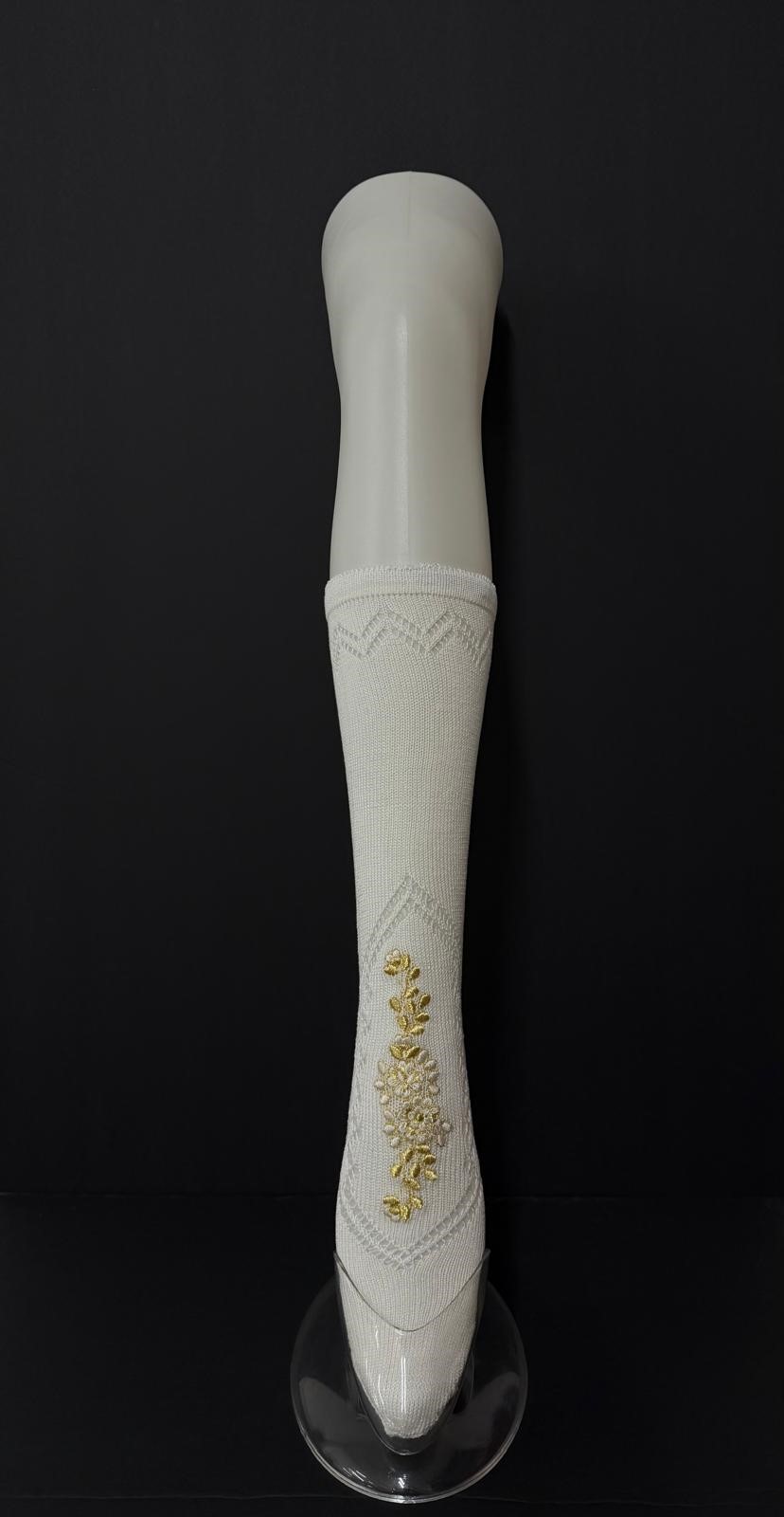 calcetines bordados para mujer